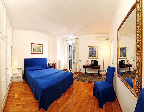 Spanish Steps apartments with many bedrooms