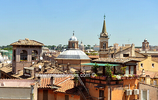 Rome panoramic apartments with terrace and views